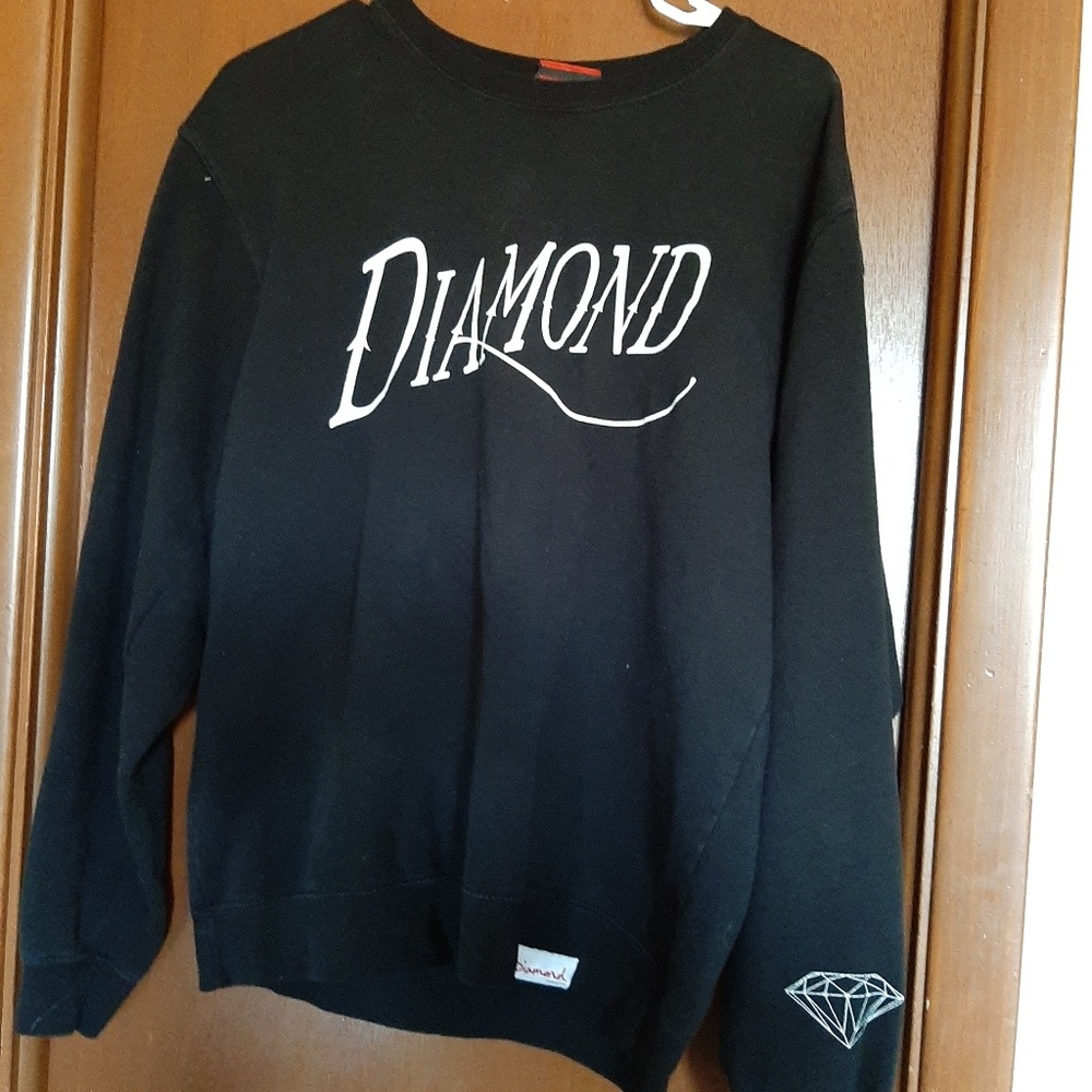 Diamond Crewneck